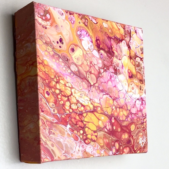 Orange Pour Painting - Picture 5 of 5